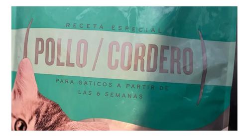 Chunky Gato Kitten 8 kg Sabor a Cordero / Pollo